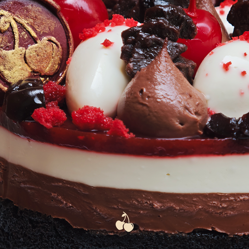 Chérrie Rouge Cake